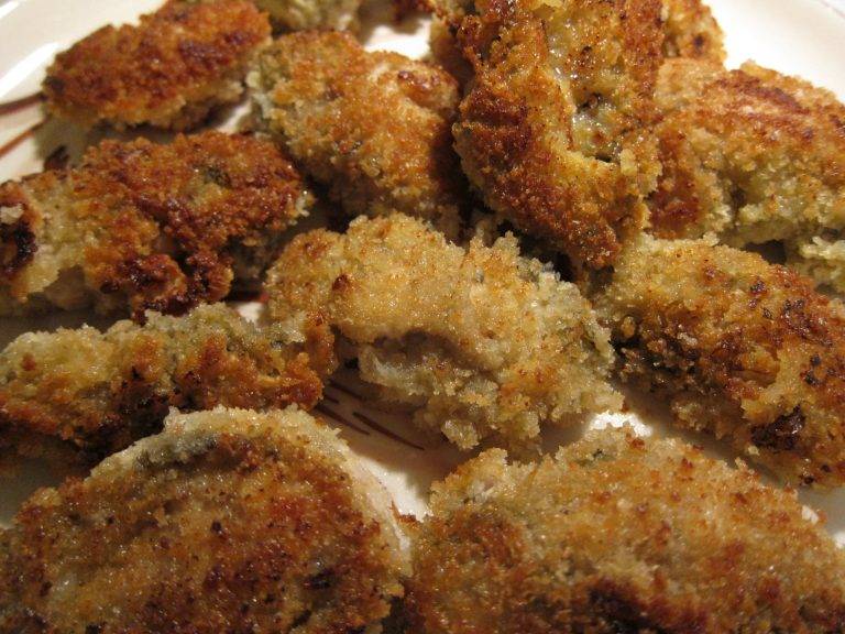 Pan Fried Oysters with Tartar Sauce