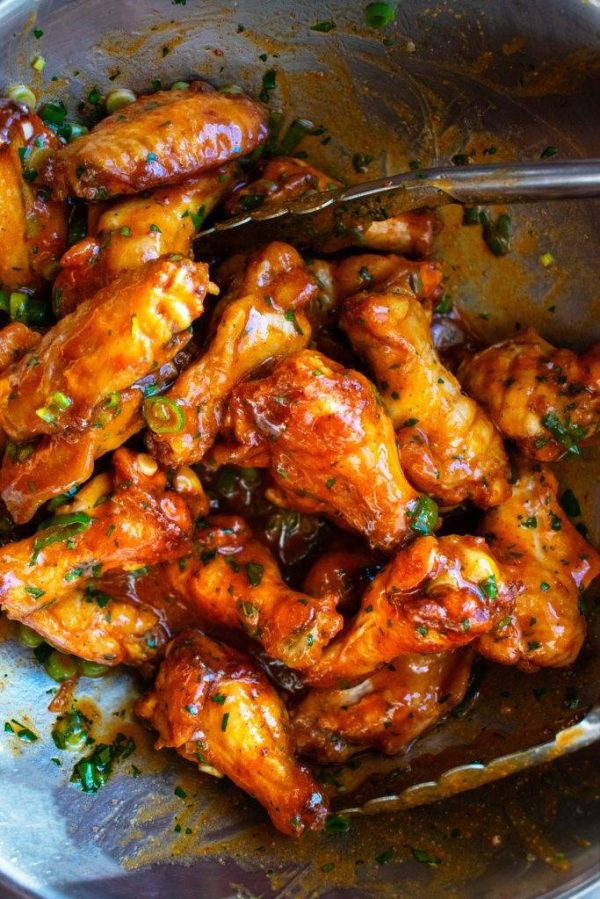 Roasted-Honey-Buffalo-Chicken-Wings-2-scaled