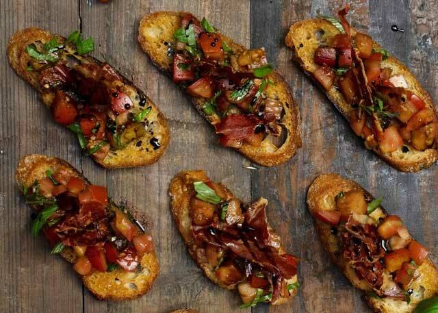 Tomato Bruschetta With Prosciutto