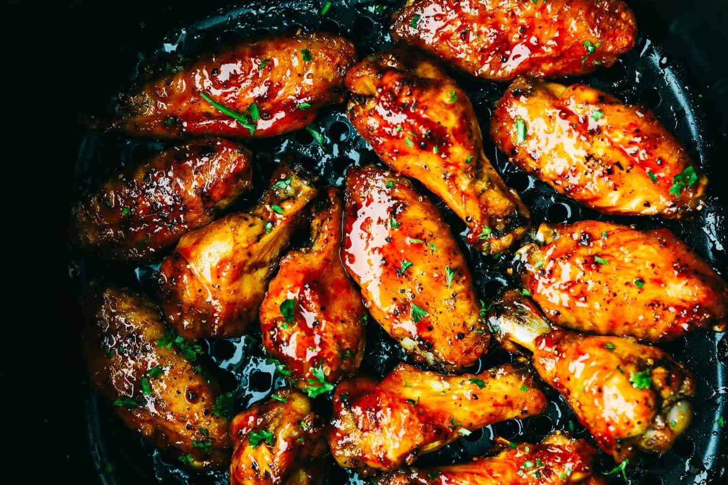 Crispy & Sticky Air Fryer Chicken Wings