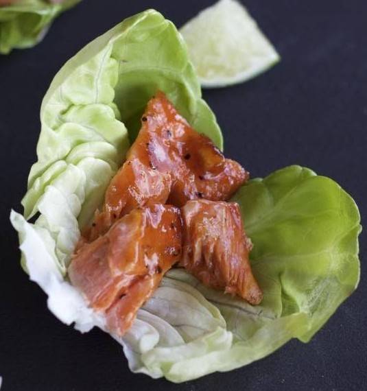 Honey-Sriracha Salmon Lettuce Wraps